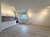 Pronájem bytu 2+kk, Opava - Předměstí, Kačírkova, 64 m2