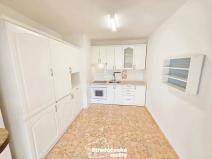 Pronájem bytu 2+kk, Praha, Proutěná, 49 m2