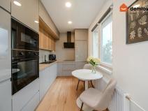 Prodej bytu 2+1, Karviná, V Aleji, 55 m2