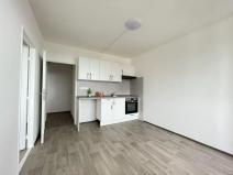 Pronájem bytu 1+1, Litvínov, Valdštejnská, 37 m2