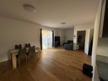 Pronájem bytu 2+kk, Praha - Holešovice, Kamenická, 70 m2