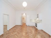 Pronájem bytu 2+kk, Praha - Vinohrady, Balbínova, 66 m2
