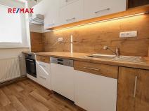 Pronájem bytu 3+1, Kladno, Kordačova, 80 m2