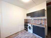 Pronájem bytu 2+1, Karlovy Vary, Koptova, 53 m2