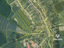 Prodej podílu pole, Uhřice, 225 m2