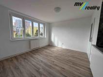 Pronájem bytu 2+kk, Praha - Břevnov, Cvičebná, 32 m2