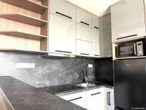 Pronájem bytu 1+kk, Hradec Králové, Pražská třída, 35 m2