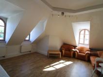 Pronájem bytu 2+1, Karlovy Vary, Pod Jelením skokem, 59 m2