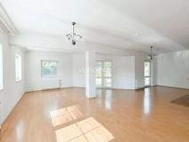 Pronájem vily, Praha - Nebušice, 290 m2