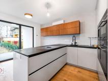 Pronájem bytu 3+kk, České Budějovice, Rudolfovská tř., 72 m2