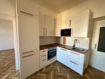 Prodej bytu 2+kk, Praha - Smíchov, Na Neklance, 42 m2