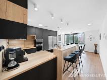 Prodej rodinného domu, Zlín, Mezihoří, 350 m2