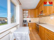 Prodej bytu 3+1, Velká Jesenice, 74 m2