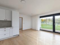 Pronájem bytu 3+kk, Praha - Bohnice, Pekařova, 71 m2