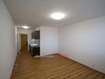 Pronájem bytu 1+kk, Znojmo, Krylova, 30 m2
