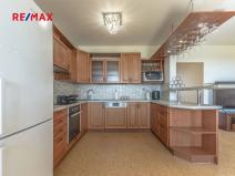 Prodej bytu 4+kk, Praha - Čakovice, Ke stadionu, 82 m2