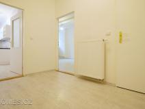 Pronájem bytu 1+1, Praha - Bubeneč, Charlese de Gaulla, 40 m2