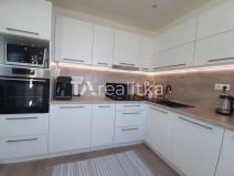 Prodej bytu 3+1, Frýdek-Místek, Dr. M. Tyrše, 79 m2