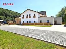 Prodej atypického bytu, Svoboda nad Úpou, Nádražní, 44 m2