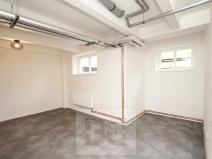 Pronájem bytu 1+kk, Praha - Holešovice, Vinařská, 40 m2