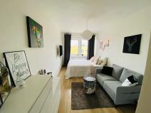 Prodej bytu 1+kk, Praha, Peroutkova, 23 m2