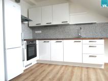 Pronájem bytu 2+kk, Litomyšl, Komenského nám., 73 m2