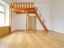 Pronájem bytu 2+1, Praha - Nové Město, Na Moráni, 62 m2