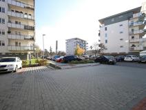 Pronájem garážového stání, Uherské Hradiště, Zahrádky, 13 m2