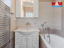 Prodej bytu 3+1, Klatovy - Klatovy IV, Školní, 81 m2