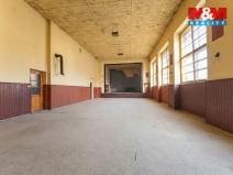 Pronájem restaurace, Liběchov, nám. V. Levého, 367 m2