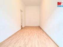 Prodej bytu 2+1, Ostrava - Moravská Ostrava, Veleslavínova, 68 m2