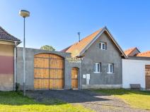 Prodej vícegeneračního domu, Louny, 478 m2