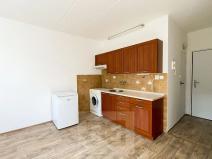 Pronájem bytu 2+kk, Karlovy Vary, Lidická, 38 m2