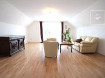 Pronájem rodinného domu, Praha - Suchdol, Havraní, 253 m2