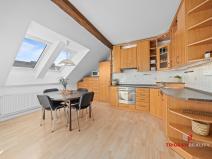 Prodej bytu 3+1, Hradec Králové, Klumparova, 89 m2