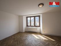 Pronájem bytu 3+1, Nechanice, Husovo nám., 98 m2