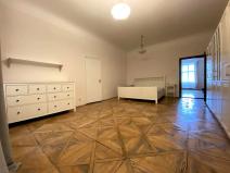 Pronájem bytu 3+1, Praha - Malá Strana, Malostranské náměstí, 113 m2