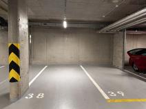 Pronájem garážového stání, Praha, 16 m2