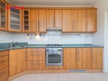 Prodej bytu 4+1, Plzeň, Strážnická, 78 m2