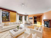 Pronájem rodinného domu, Praha - Křeslice, Pod ovčínem, 300 m2