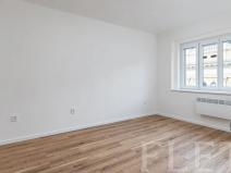 Pronájem bytu 2+kk, Praha - Libeň, Novákových, 40 m2