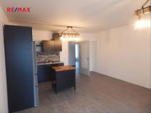 Pronájem bytu 3+kk, Kladno, Benediktínská, 78 m2