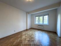 Pronájem bytu 2+kk, Praha - Žižkov, Viklefova, 46 m2