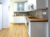 Pronájem bytu 2+kk, Hradec Králové, třída Karla IV., 69 m2