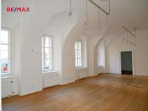 Pronájem kanceláře, Praha - Malá Strana, Karmelitská, 80 m2