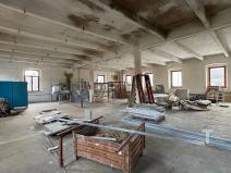 Pronájem komerční nemovitosti, Lhota Rapotina, 400 m2