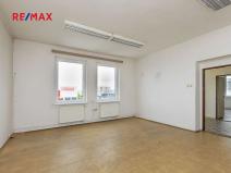 Pronájem kanceláře, Pardubice, Husova, 242 m2