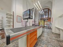 Pronájem obchodního prostoru, Jindřichův Hradec, nám. Míru, 520 m2