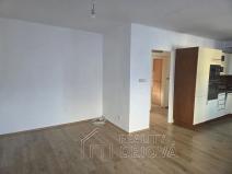 Pronájem bytu 2+kk, Krnov, Seifertova, 58 m2