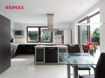 Prodej rodinného domu, Říčany, Tulipánová, 260 m2